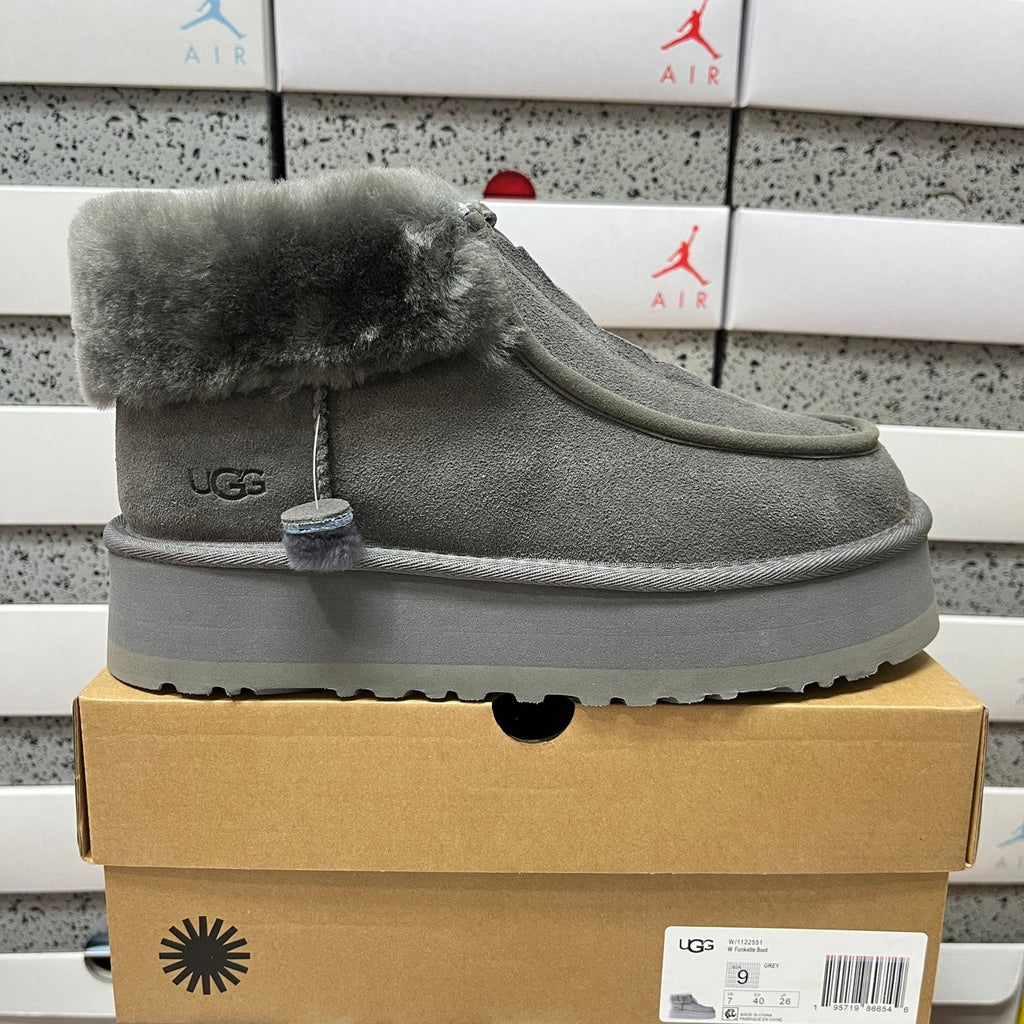 UGG Tazz Platform Women's Slip-On Boot – Suede Moc-Toe Boot with Tonal Shearling Cuff, Shearling Lining & Chunky SugrSole Platform in Charcoal