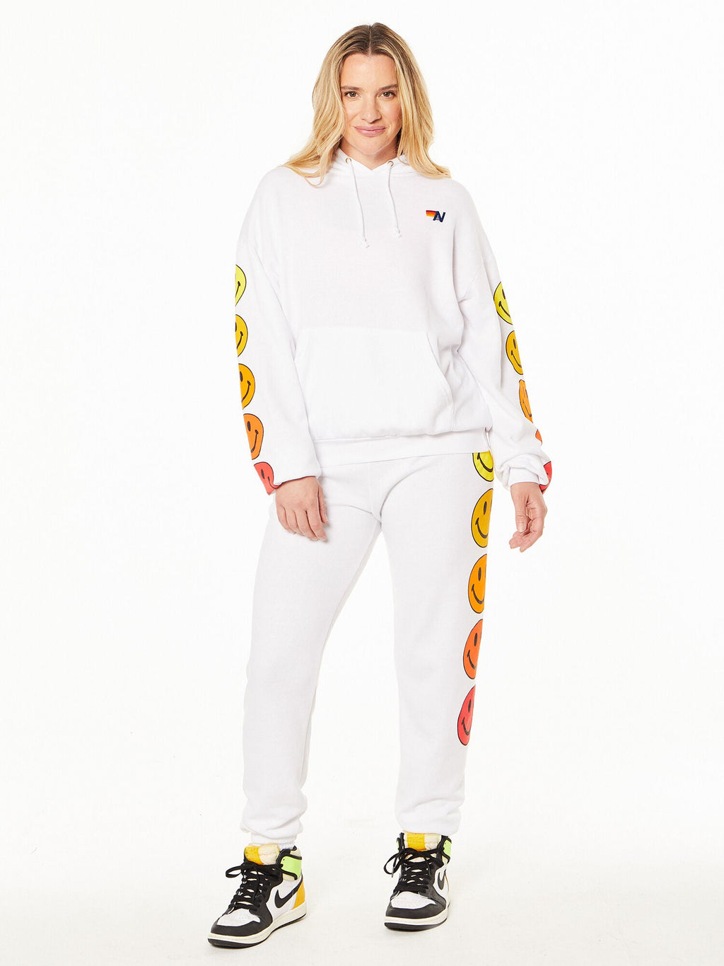SMILEY SUNSET PULLOVER HOODIE