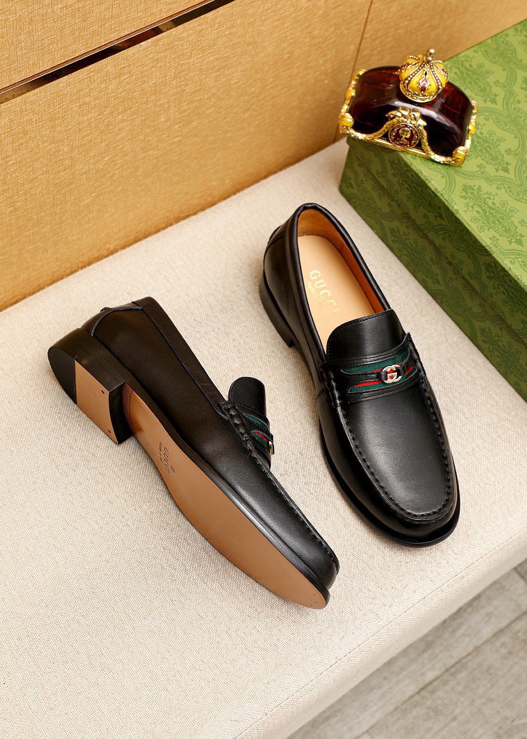 Gucci Leather Web Detail Loafers