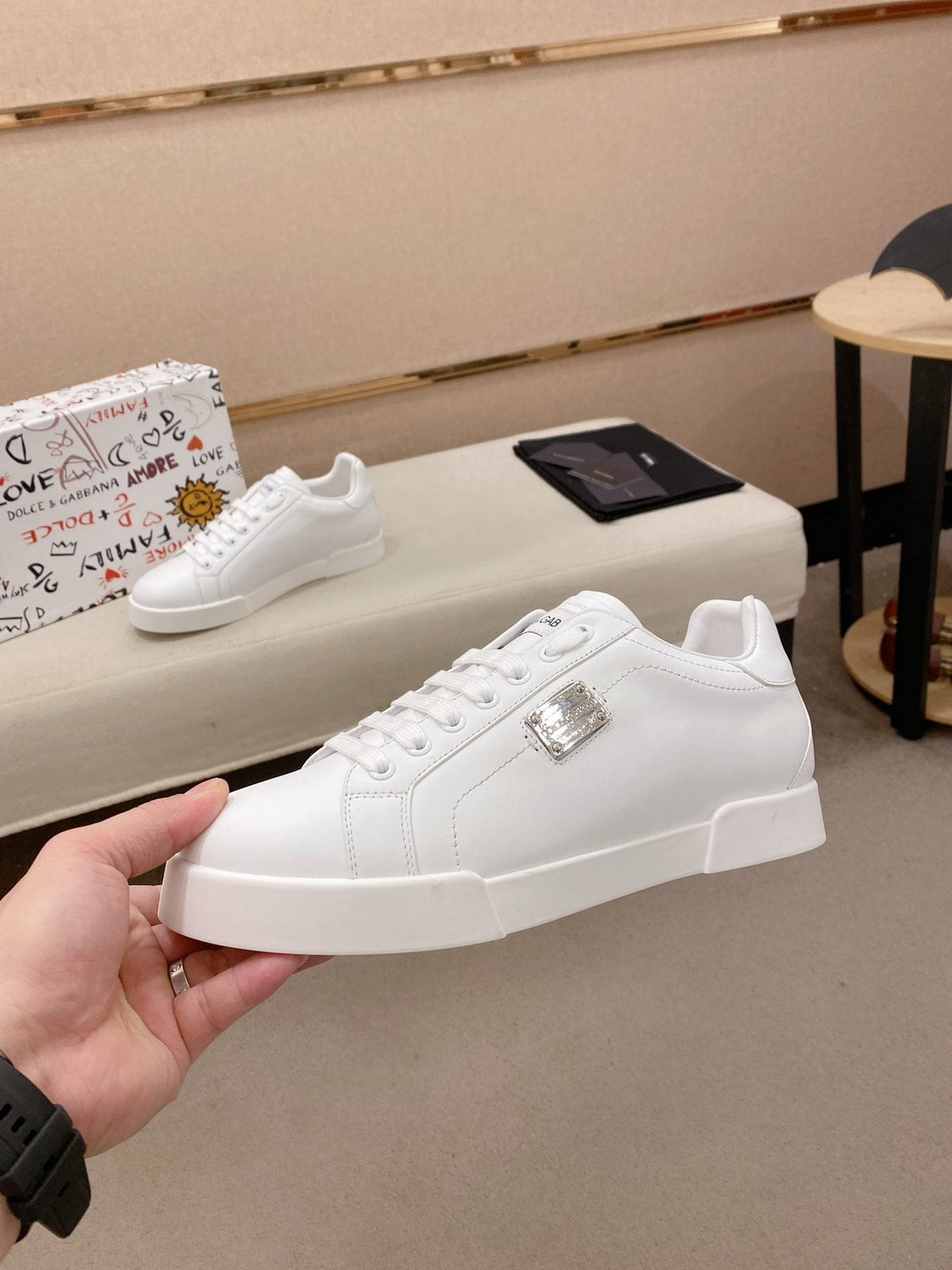 Dolce & Gabbana Low-Top Lace-Up Sneakers - Smooth Upper