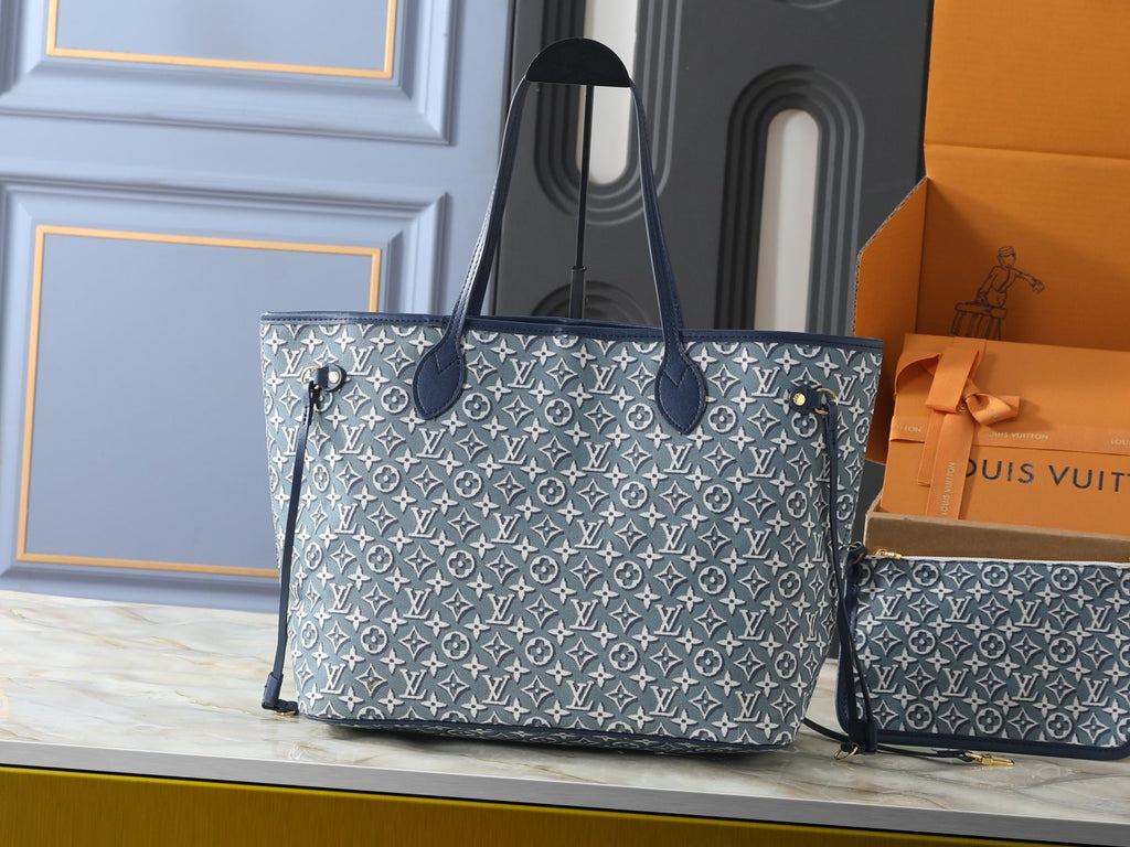 Louis Vuitton Neverfull MM Blue-Gray Tote Bag